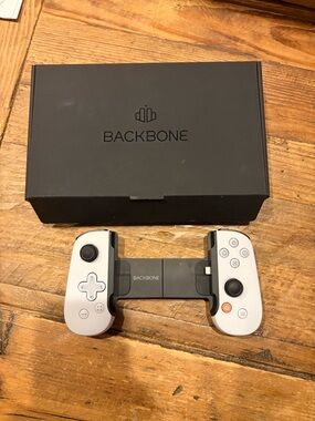 One Mobile Gaming Controller - (White/Black)